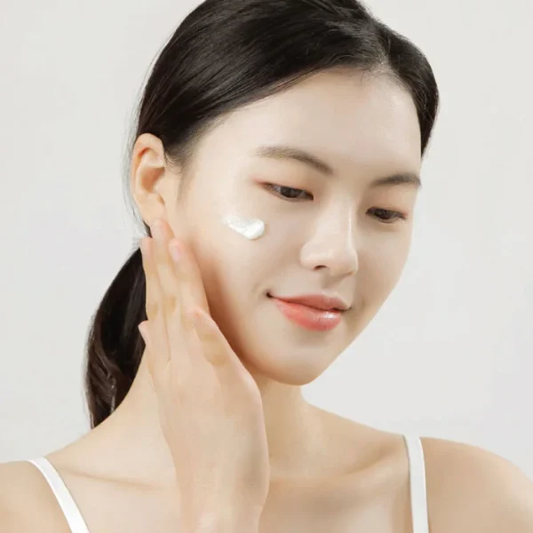 MaryMay White Collagen cleansing foam 150ml 3 Mary&May Espuma Limpiadora de Colageno Blanco 150ml