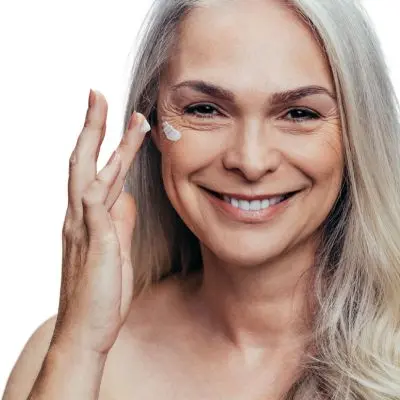 Productos antiedad para el cuidado de la piel que ayudan a reducir arrugas, mejorar la firmeza y mantener un rostro joven y saludable.